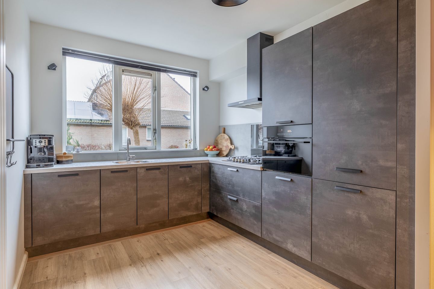 Foto 4 van Kamillelaar 13