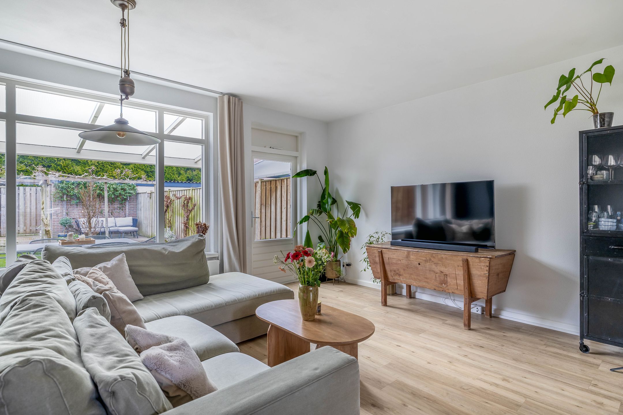 Foto 9 van Kamillelaar 13