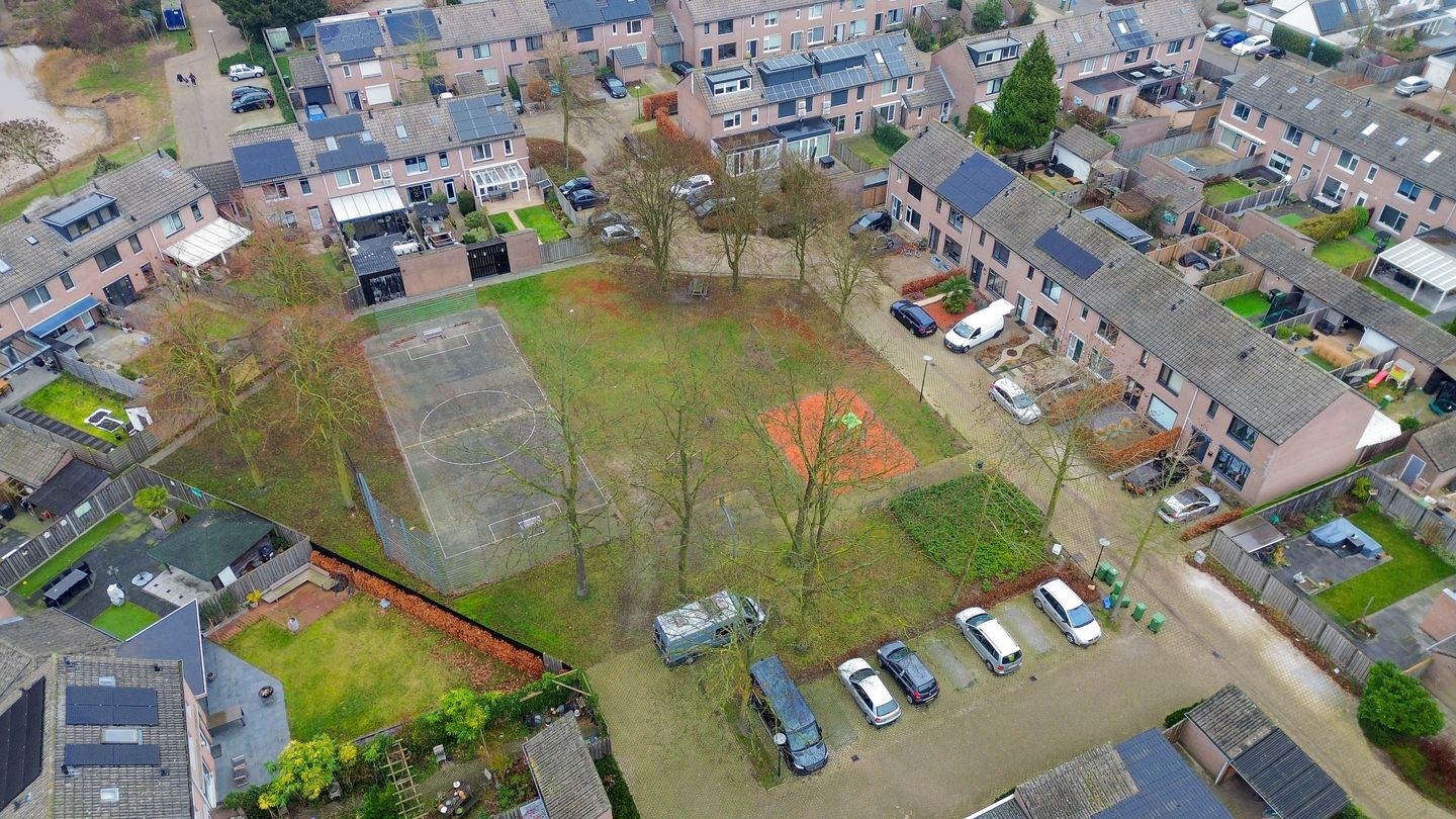 Foto 34 van Kamillelaar 13