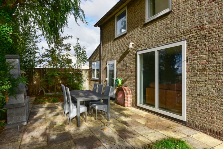 Photo 2 of Bilderdammerweg 64