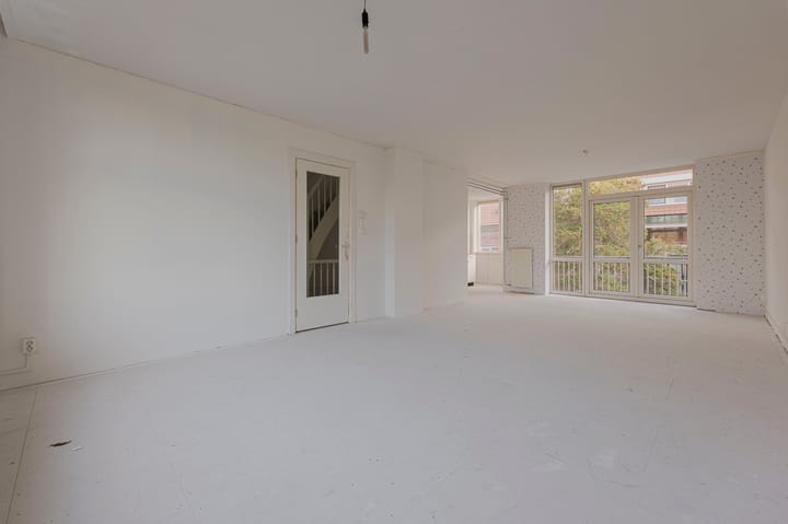 Foto 3 van Adelaarsweg 125-1