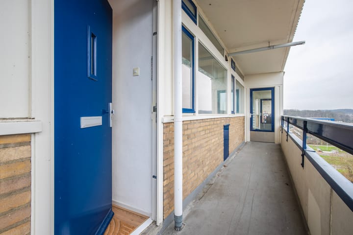 Photo 11 of Gildemeestersplein 258