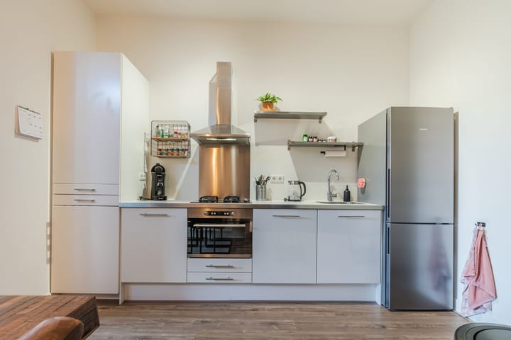 Photo 2 of Herenstraat 10