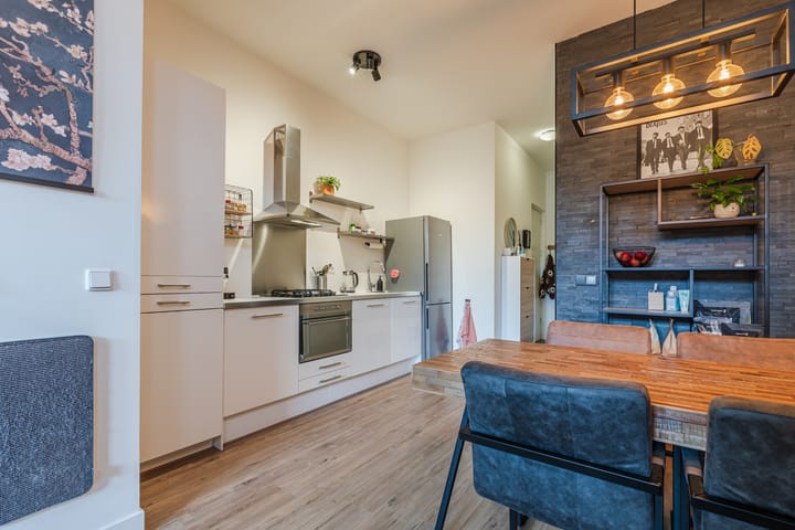 Photo 10 of Herenstraat 10