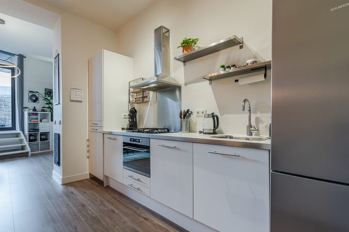 Photo 12 of Herenstraat 10