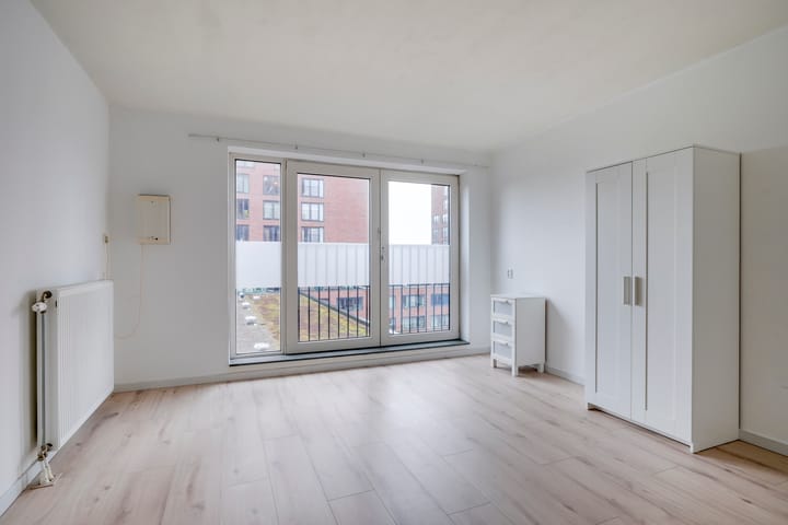 Photo 2 of Europaplein 802