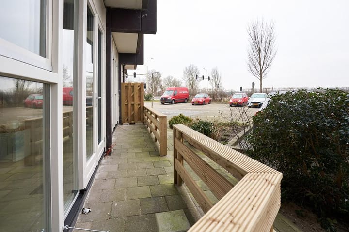 Foto 10 van Victor van Vrieslandstraat 6