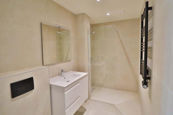 Foto 14 van Victor van Vrieslandstraat 6