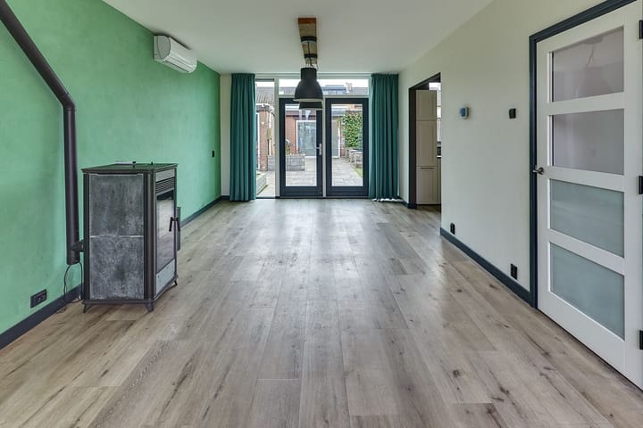 Foto 19 van Hamburgerweg 47