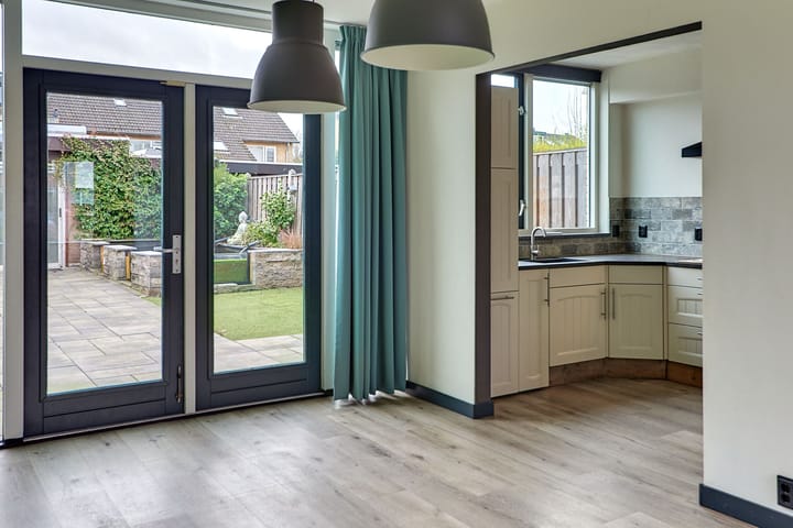 Foto 21 van Hamburgerweg 47