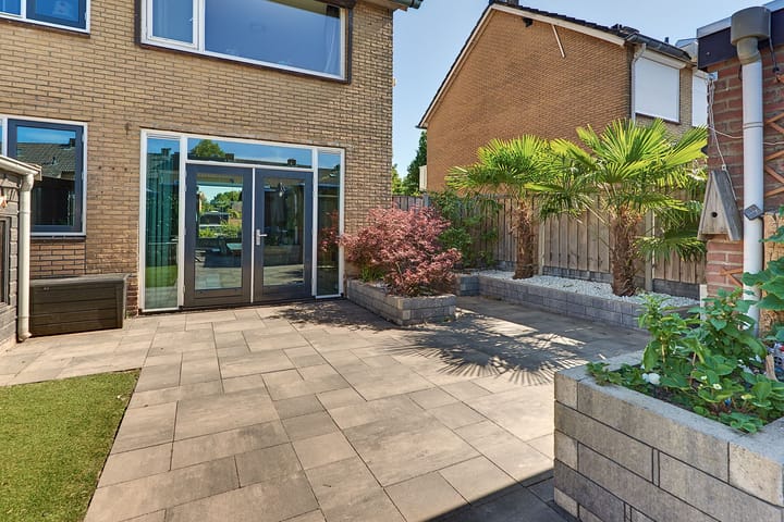 Foto 40 van Hamburgerweg 47