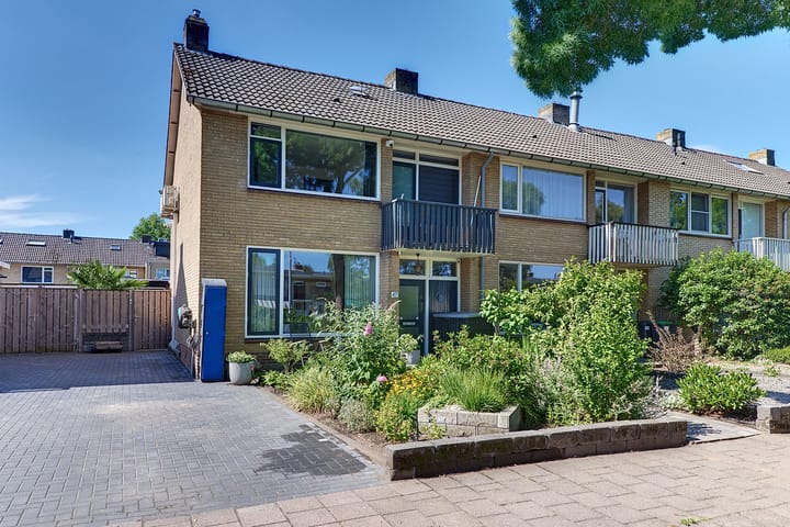 Foto 50 van Hamburgerweg 47