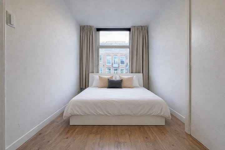 Photo 13 of Tweede Hugo de Grootstraat 30-2