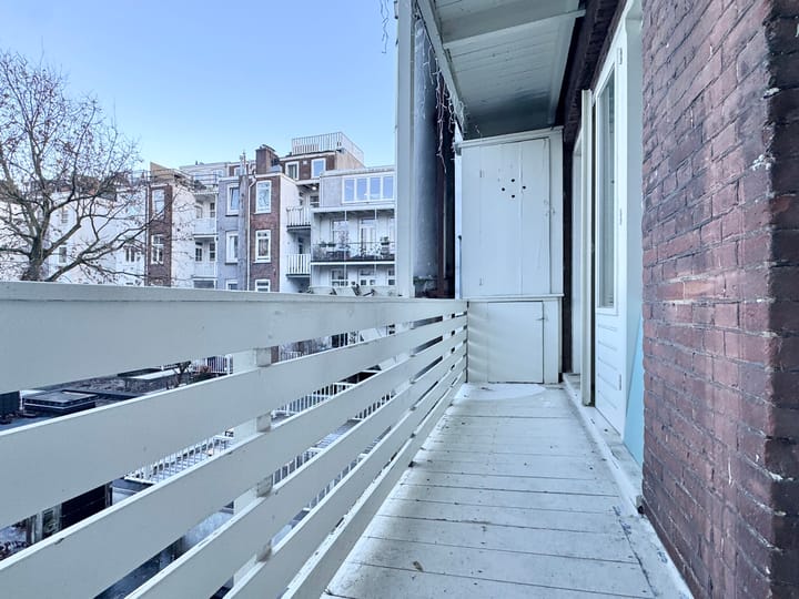 Photo 12 of Tweede Hugo de Grootstraat 30-2