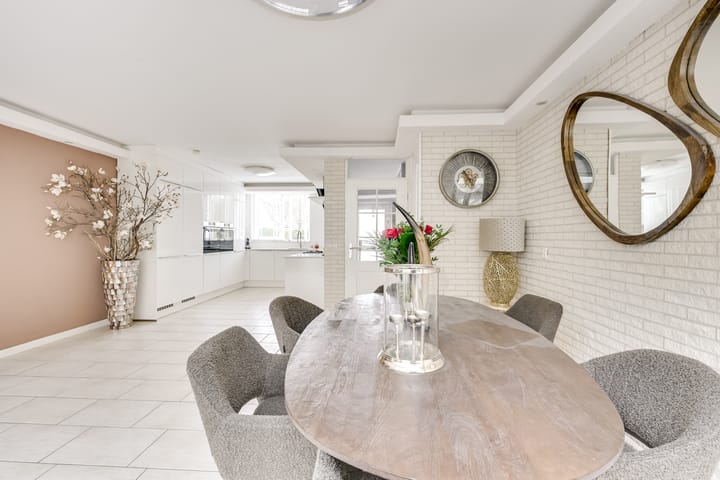 Foto 11 van Harmonielaan 63