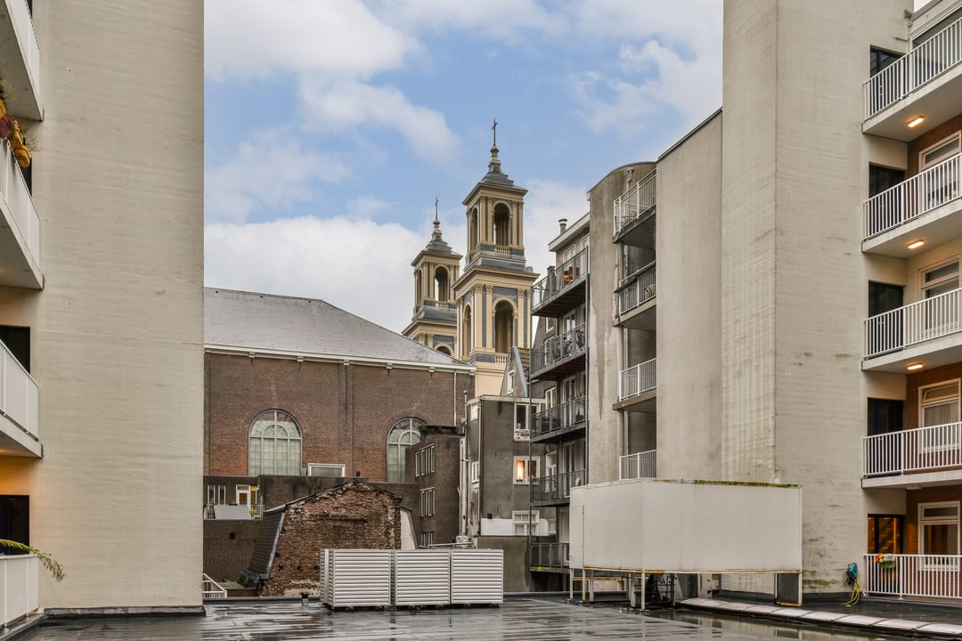 Foto 16 van Jodenbreestraat 104