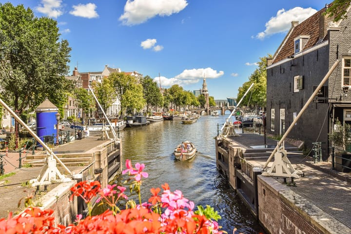 Foto 17 van Jodenbreestraat 104