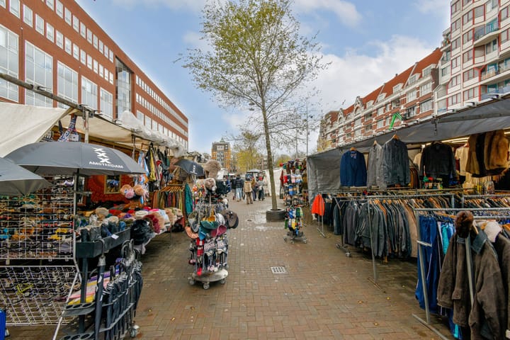 Foto 19 van Jodenbreestraat 104