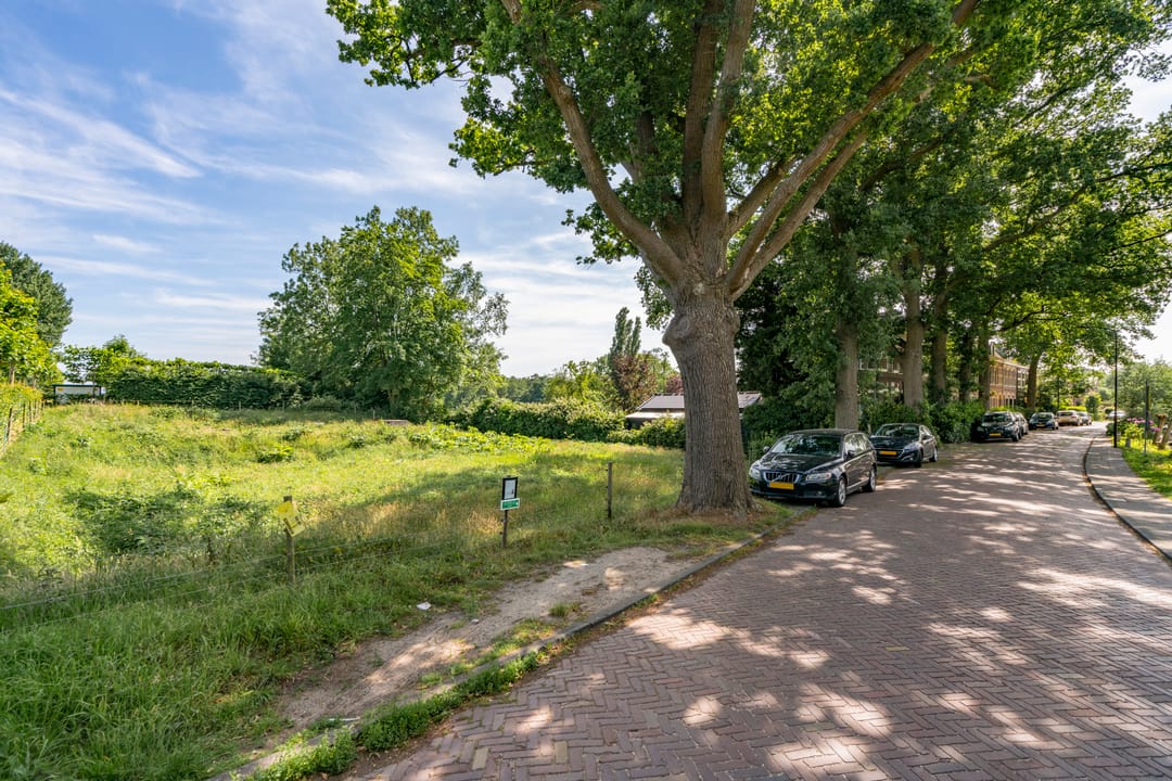 Foto 7 van Stationsplein