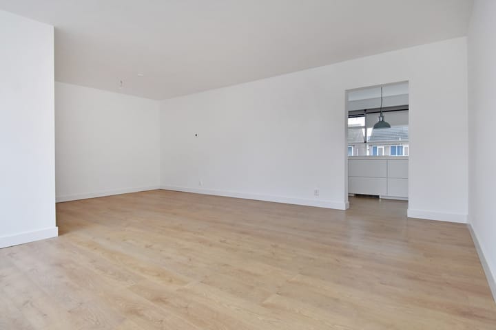 Foto 11 van Algengroen 6-B