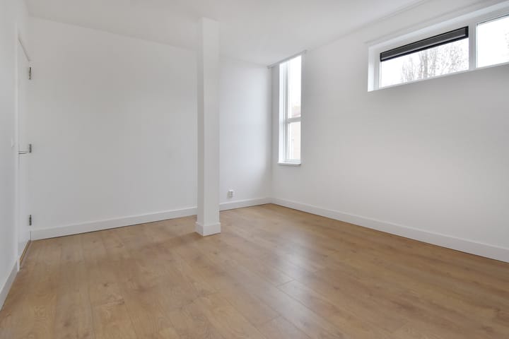 Foto 28 van Algengroen 6-B