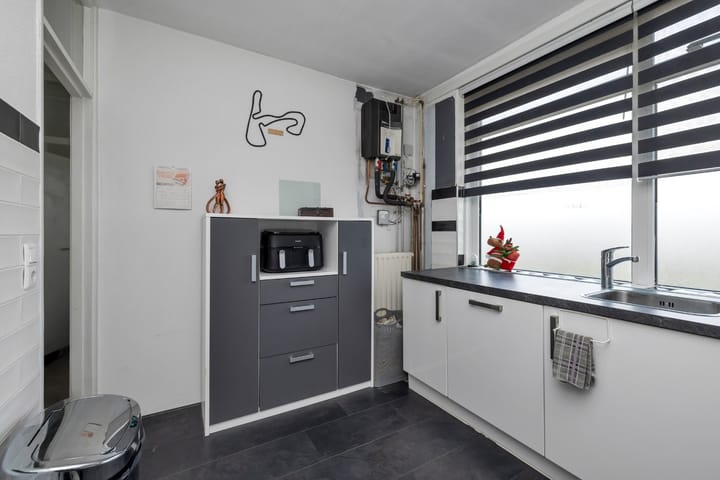 Foto 14 van Lekstraat 69