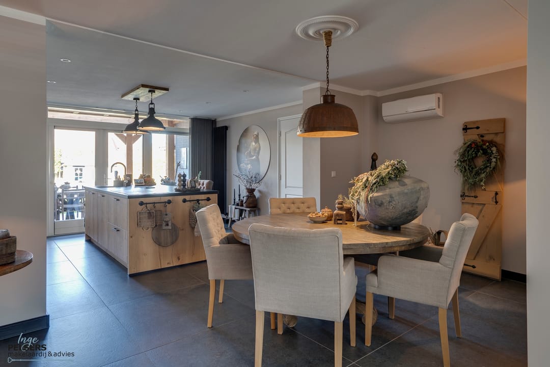 Photo 11 of Cor Janssenstraat 11