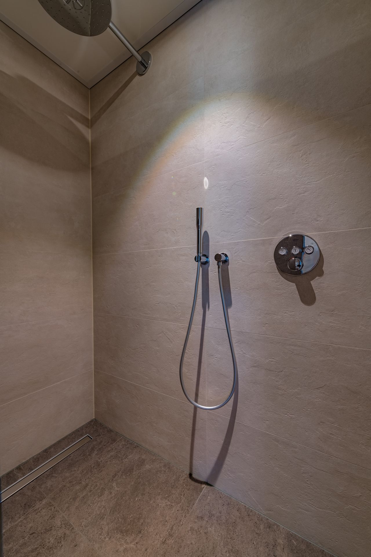 Photo 42 of Cor Janssenstraat 11