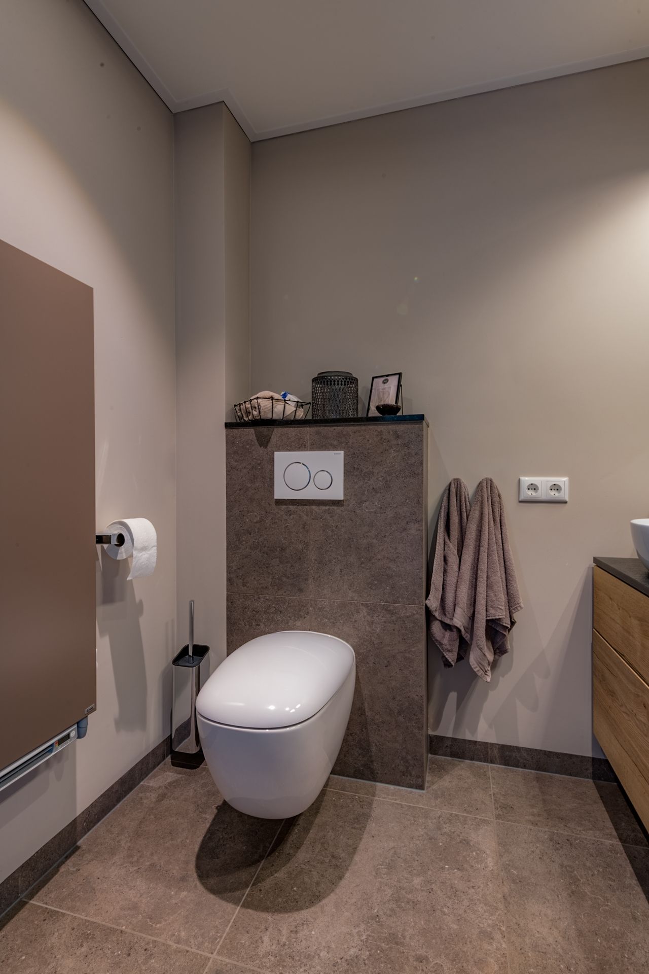 Photo 40 of Cor Janssenstraat 11