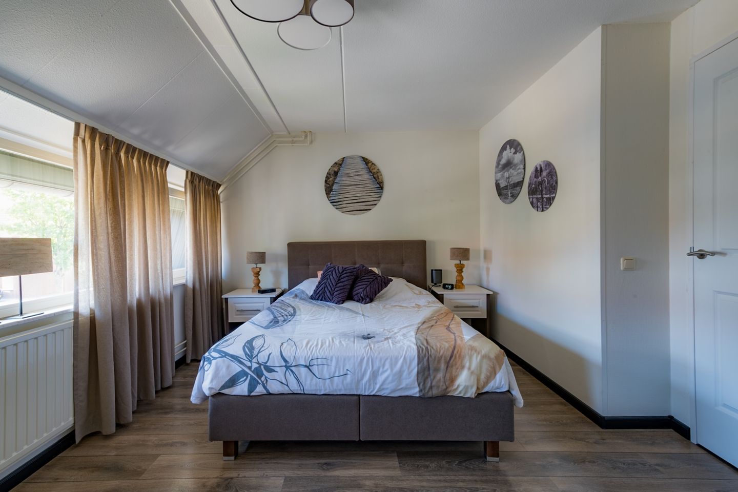 Photo 35 of Cor Janssenstraat 11