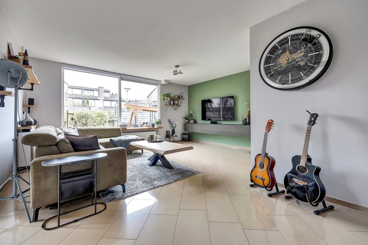 Foto 4 van Rhônestraat 2