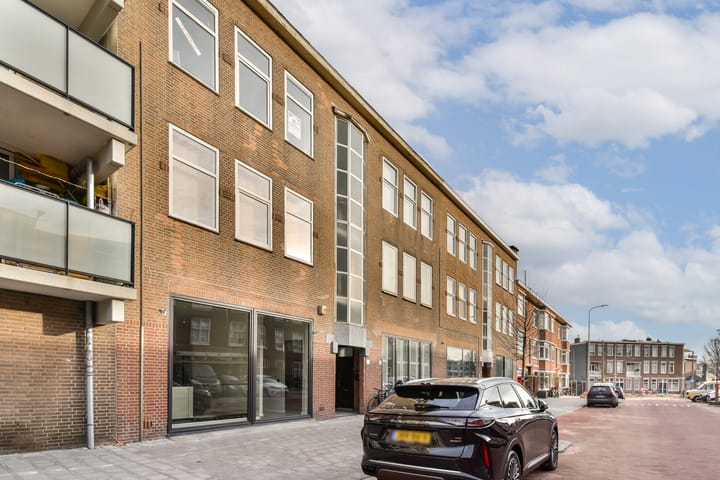 Foto 35 van Gevers Deynootstraat 72