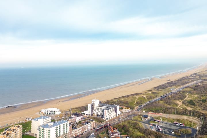 Foto 41 van Gevers Deynootstraat 72