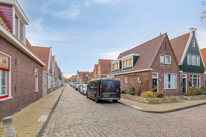 Foto 26 van Pastoor van der Weidenstraat 21