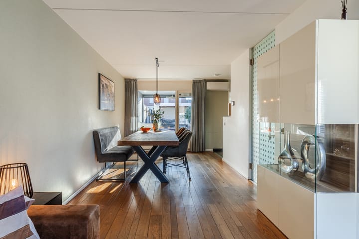 Foto 15 van Panovenstraat 4