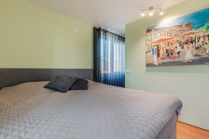 Foto 24 van Panovenstraat 4