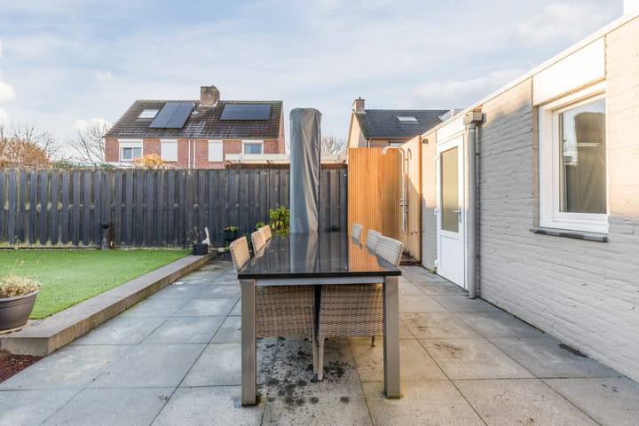 Foto 39 van Panovenstraat 4