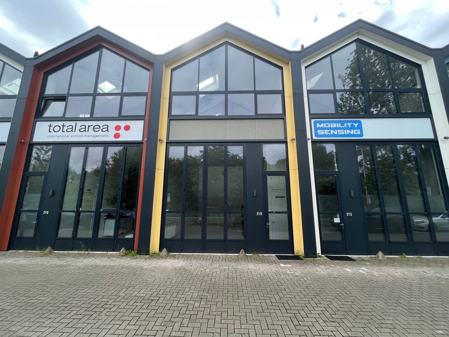 View photo 2 of Venserweg 21-R