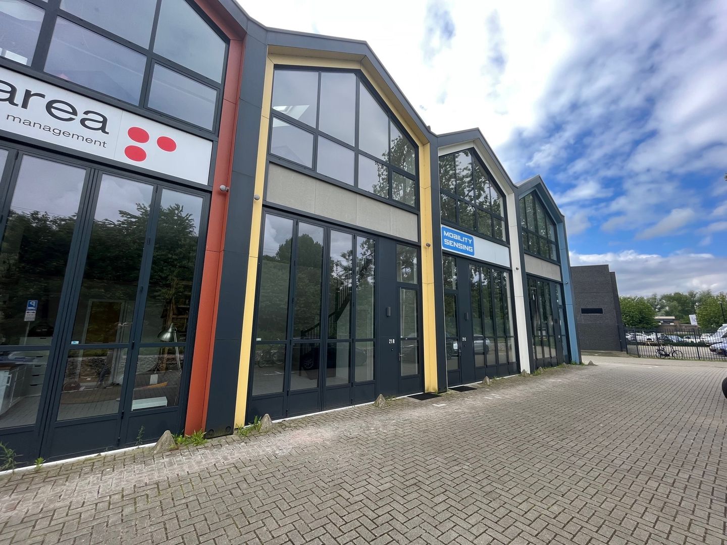 View photo 3 of Venserweg 21-R