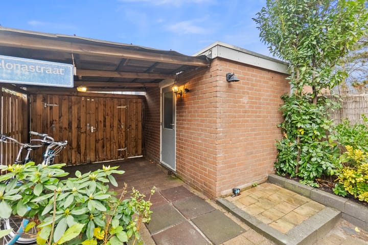 Foto 28 van Barcelonastraat 35