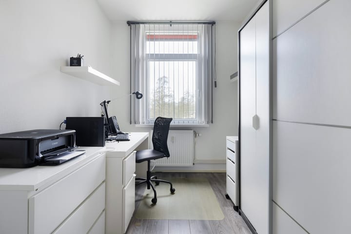 Photo 30 of Haringvlietstraat 107