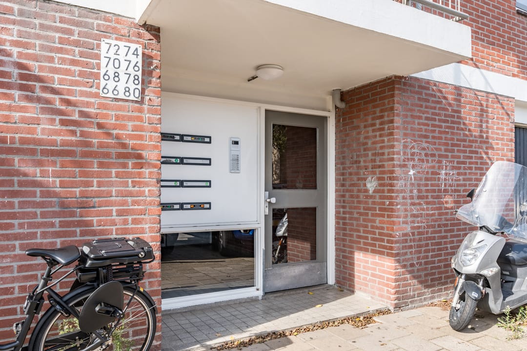 Foto 8 van Troelstrastraat 76