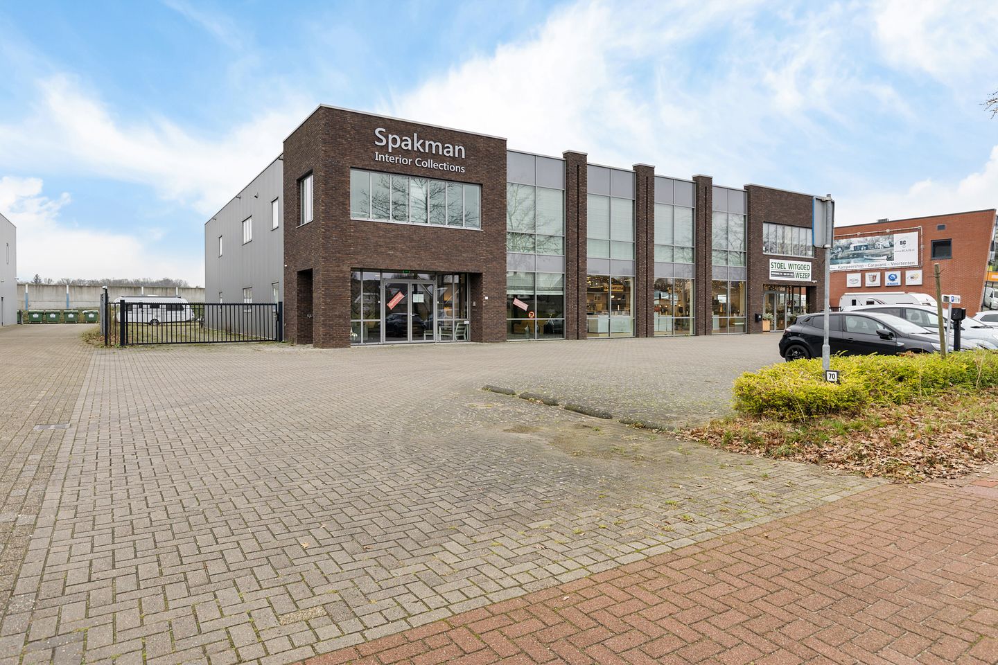 Bekijk foto 1 van Rondweg 70