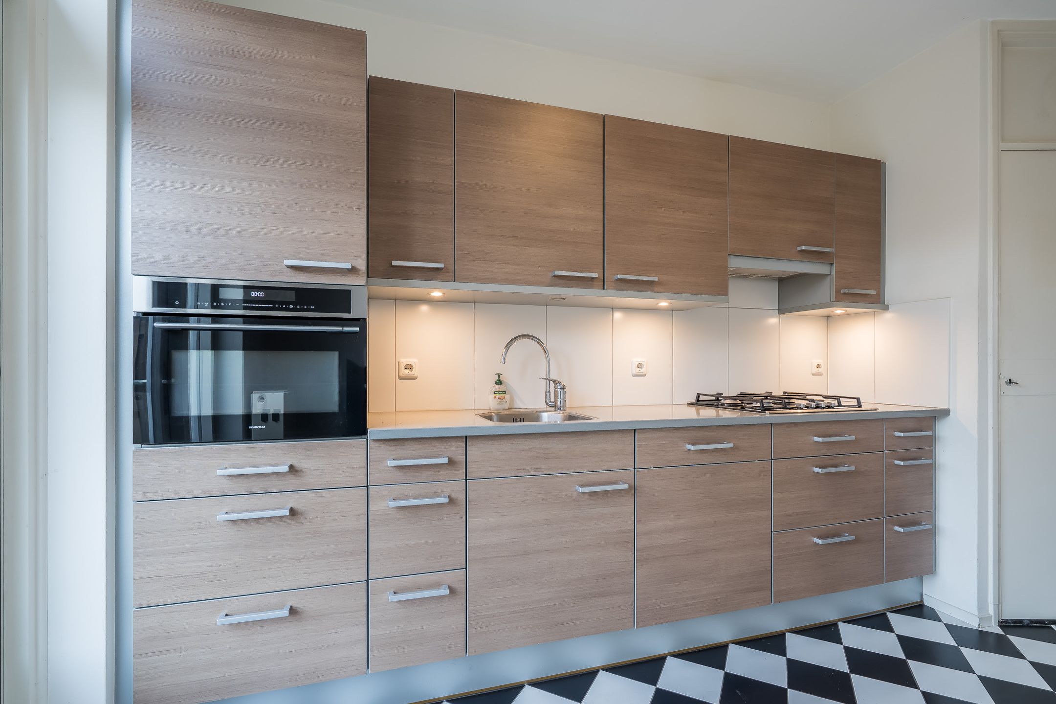 Foto 3 van Juliana van Stolbergstraat 15