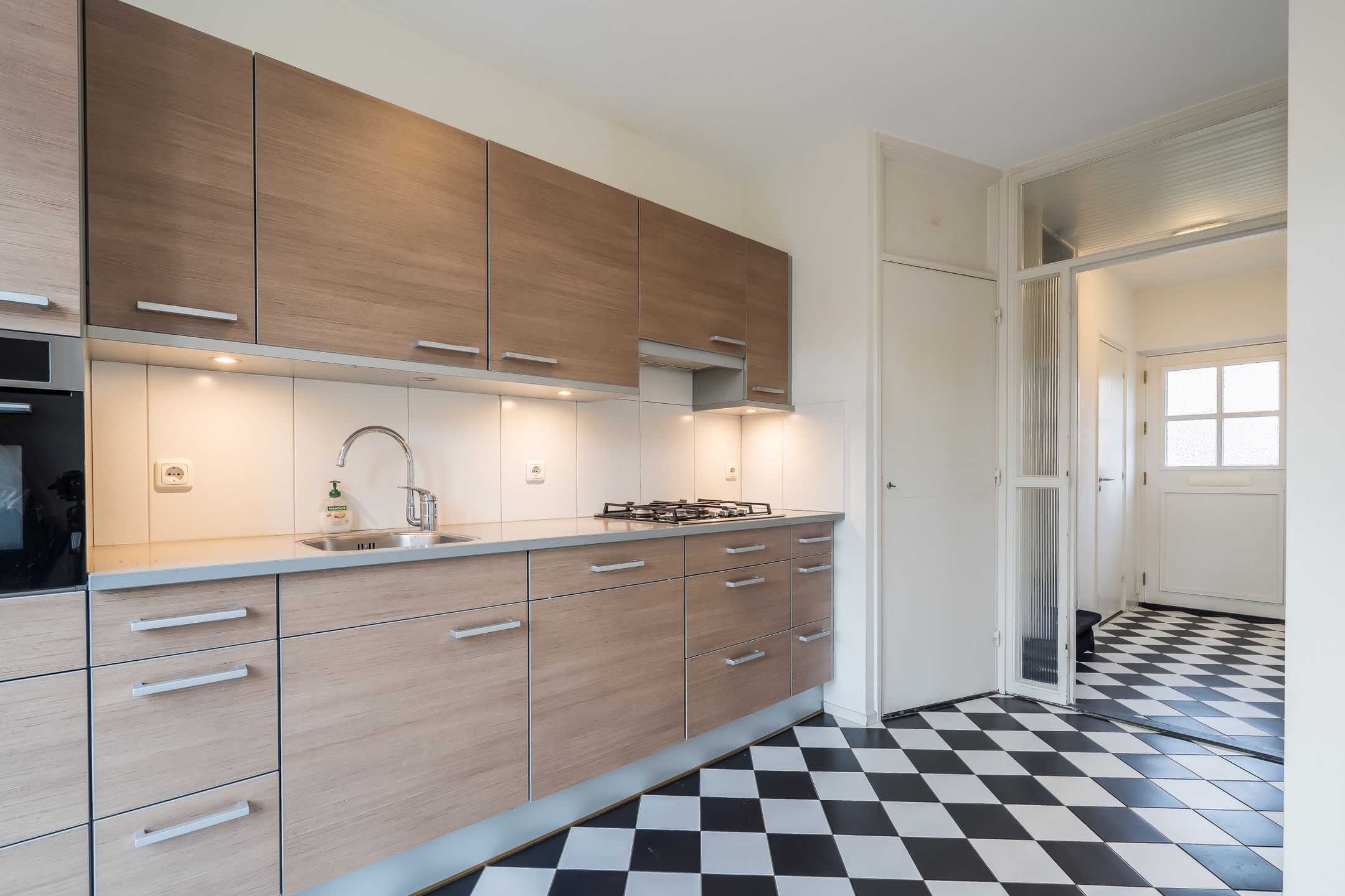 Foto 9 van Juliana van Stolbergstraat 15