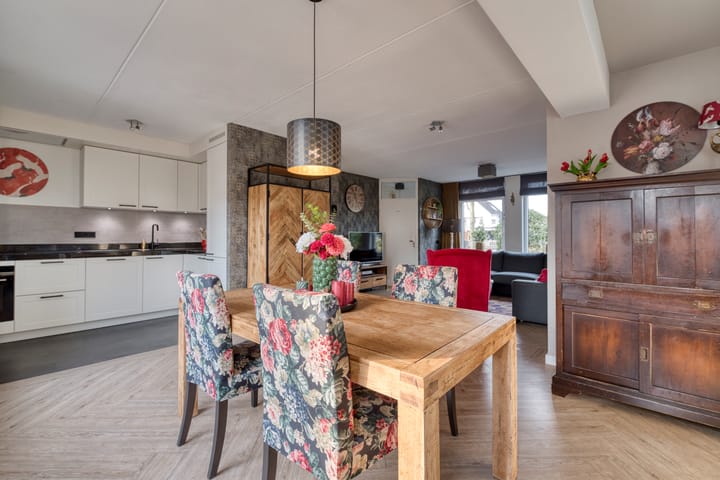 Foto 16 van Bomas 20