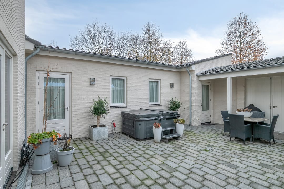 Photo 31 of Saksenweg 30