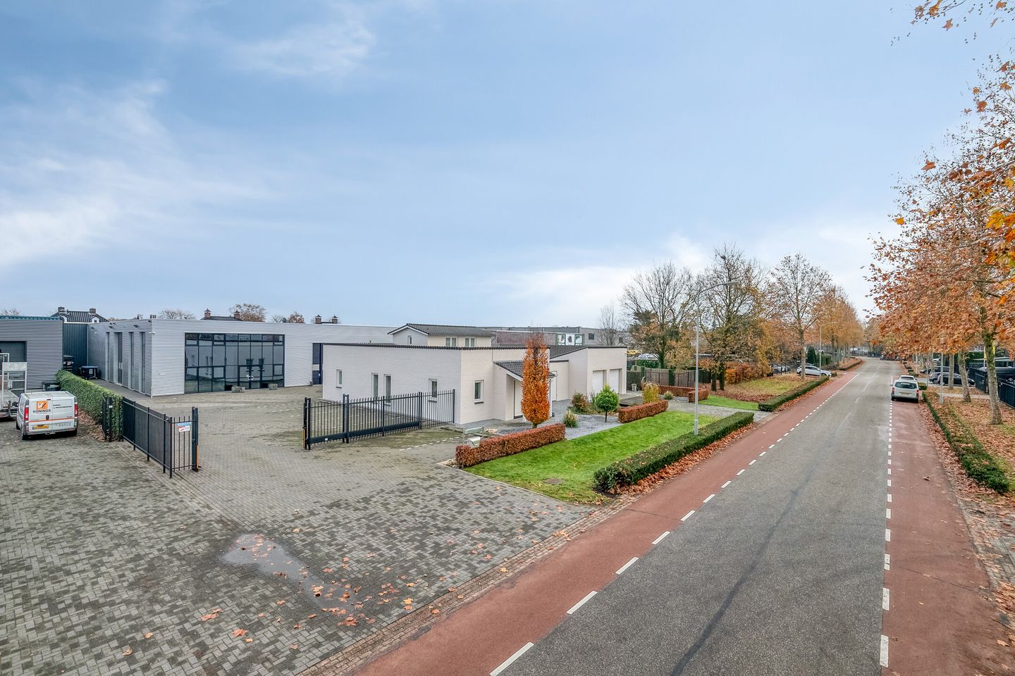 Photo 104 of Saksenweg 30