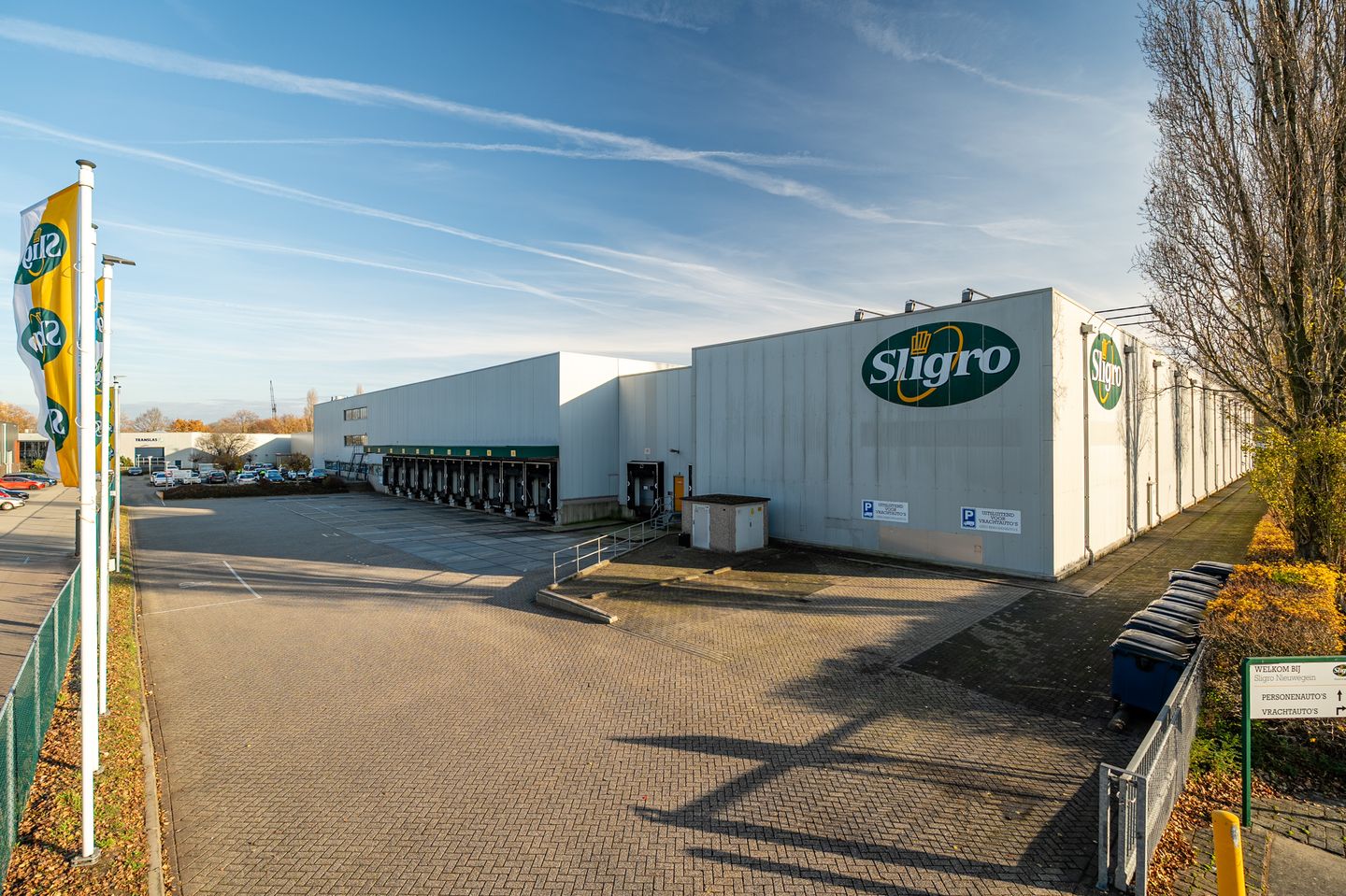 Bekijk foto 1 van Celsiusbaan 1-A