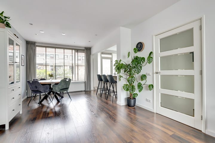 Photo 6 of Willem van der Kaaijstraat 31